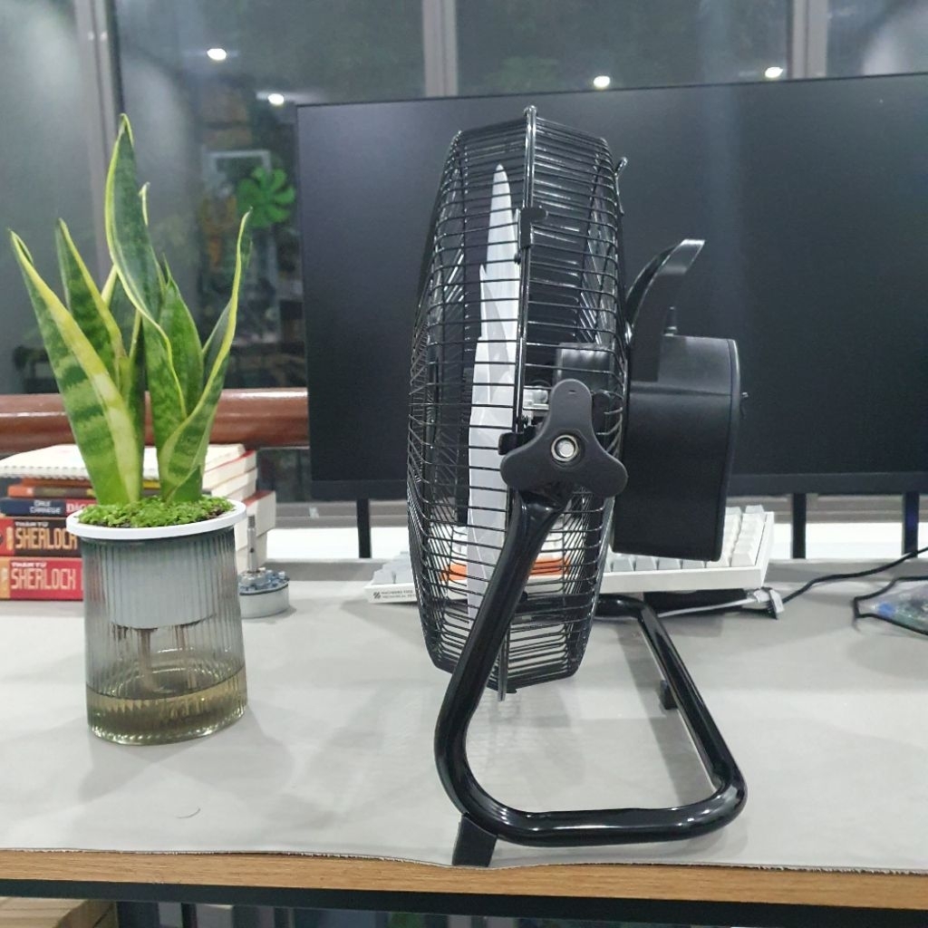 quạt tích điện , quạt sàn không pin 12V motor BLDC mới 100%