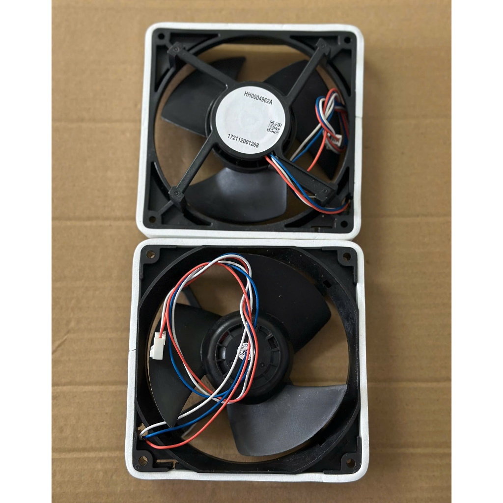Quạt tủ lạnh Hitachi 3 dây 12x12cm mới