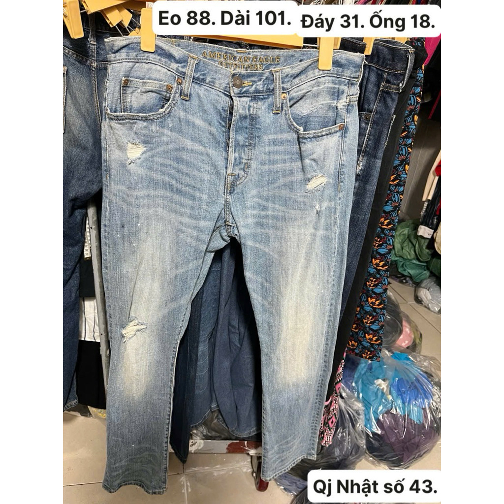 Quần jean nam eo 88cm, dài 101cm.