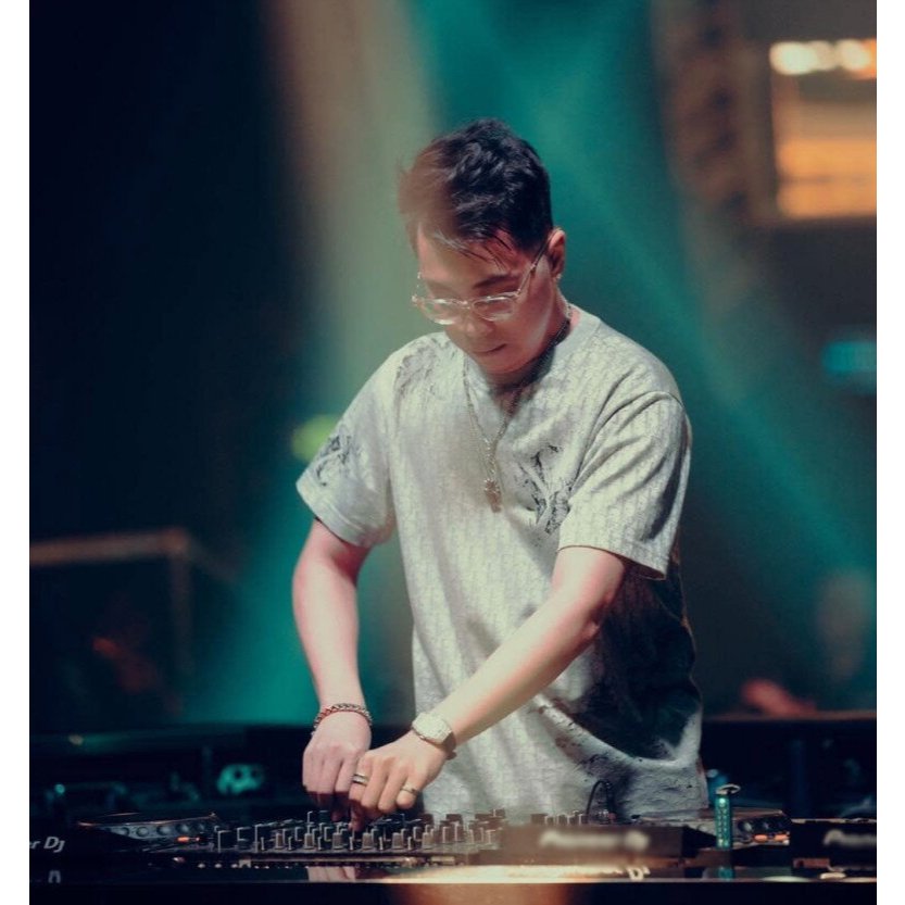 usb nhạc ô tô,usb nhạc DJ thái hoàng,tổng hợp các ca khúc Mp3 hay,chất lượng 320kbs3