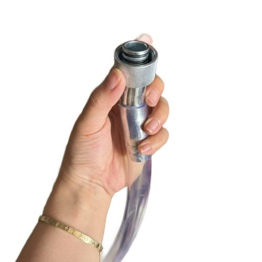 Ống xả nhớt tiện lợi cho máy xúc Doosan DX140 DX55