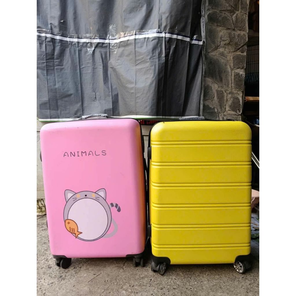 Vali kéo có khóa số 24inch