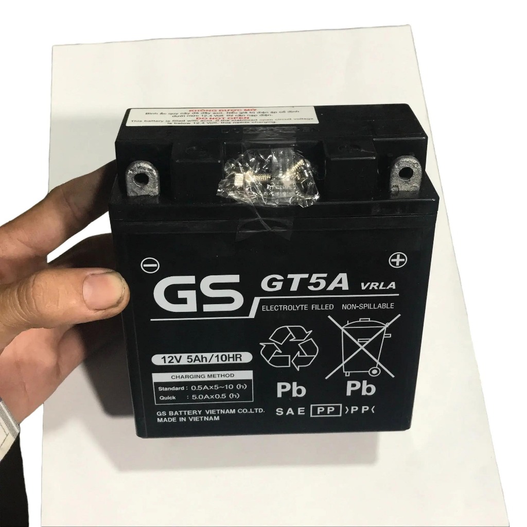 GS bình ắc quy xe máy hiệu GS gắn cho xe dream wave nhỏ phụ tùng phụ kiện giá sỉ