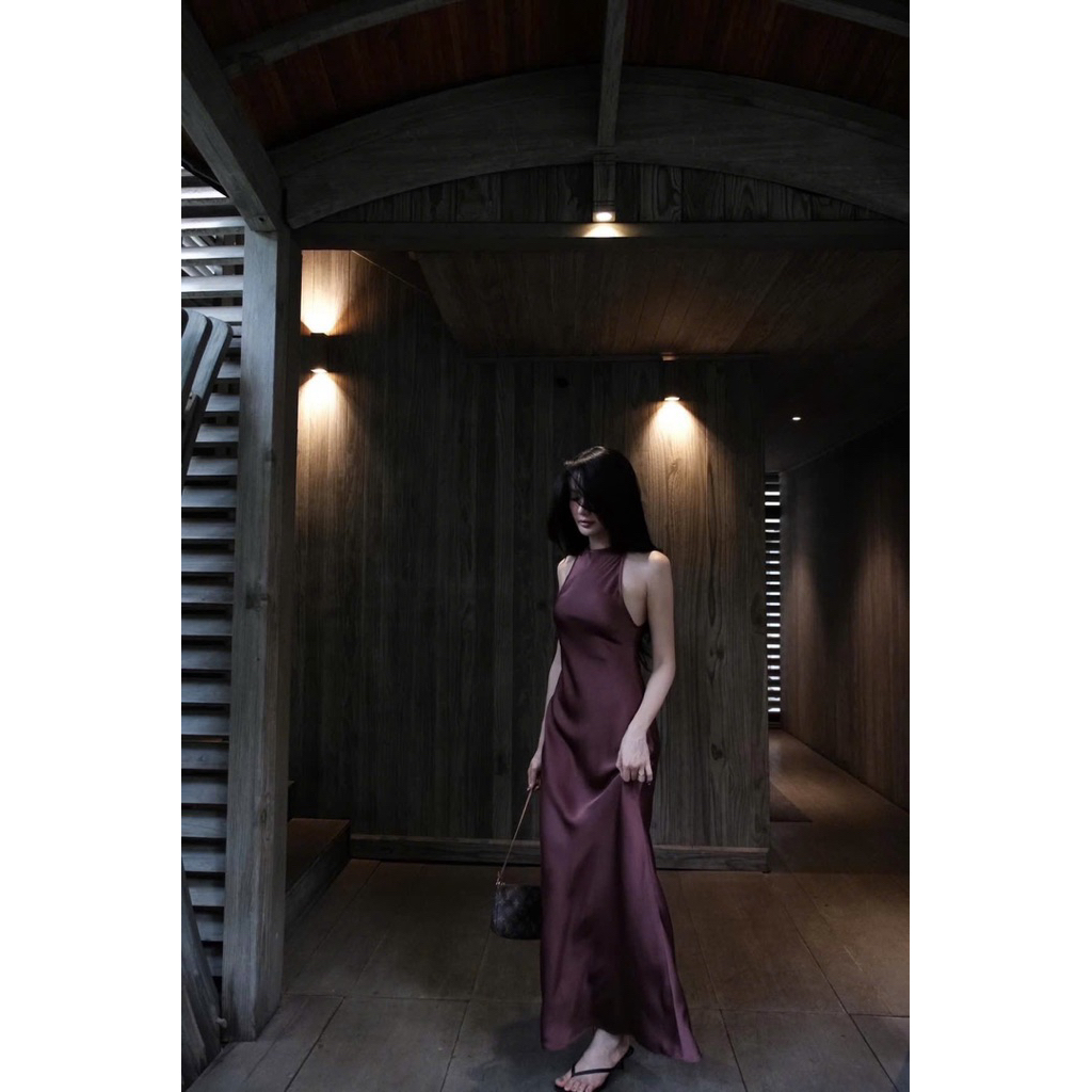 ĐẦM DÀI LỤA ÔM BODY