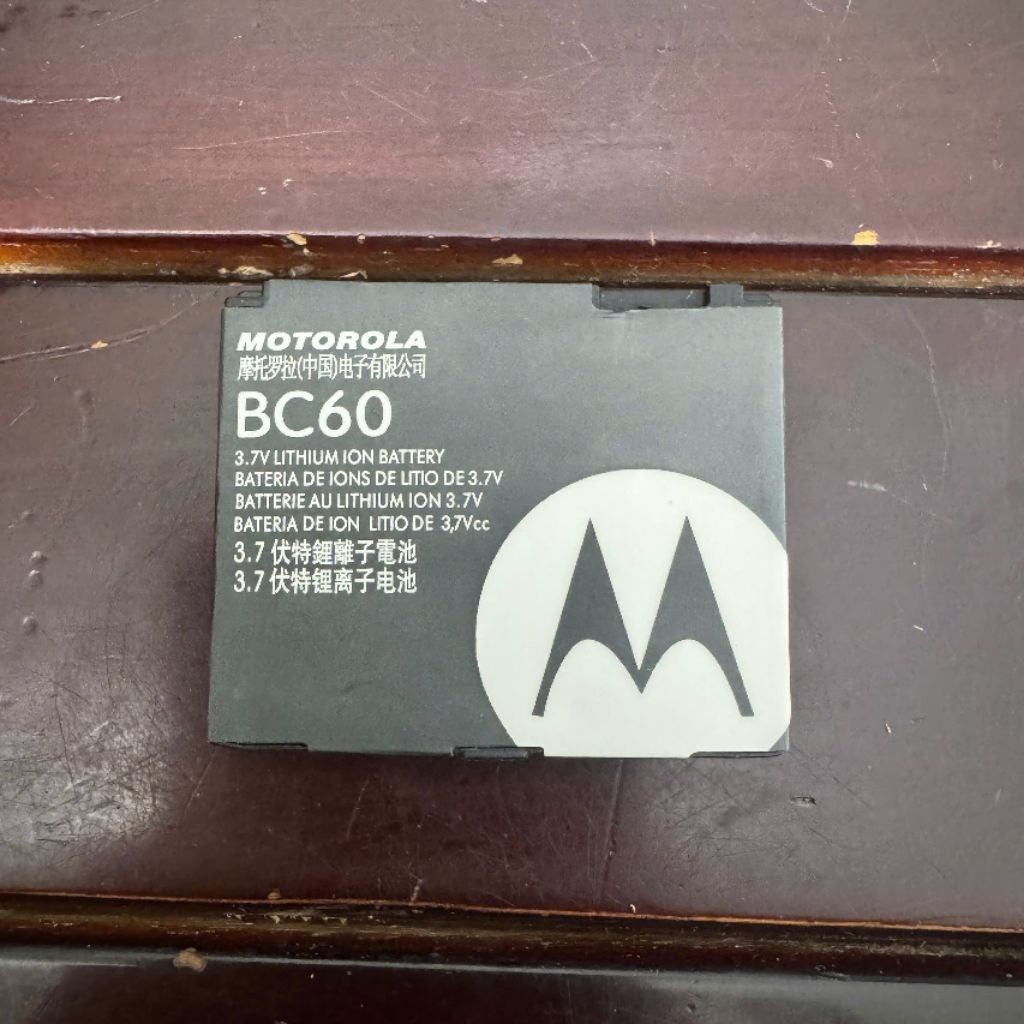 Pin motorola L7 BC60 pin bảo hành lỗi đổi mới