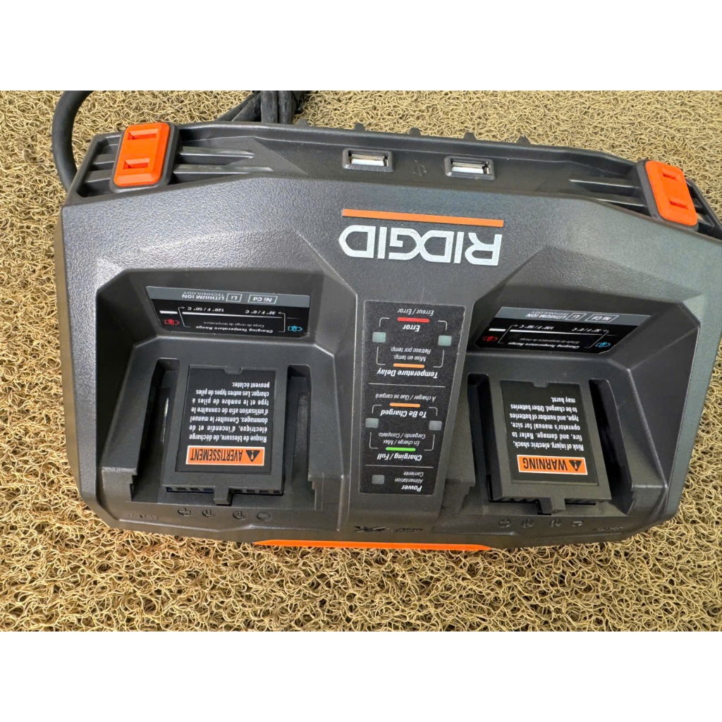 Sạc nhanh AEG 18v ridgid 18v 220V 2 cổng 220v new
