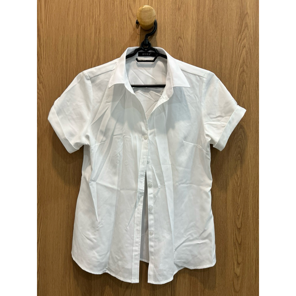 Áo sơ mi nữ tay ngắn Ruza màu trắng size S/M