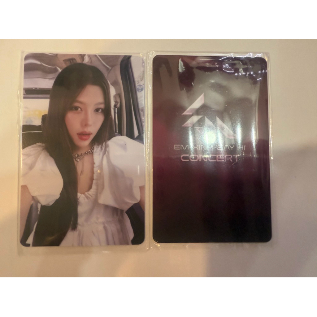 CARD EXSH FANZONE DAY 1 OFFICIAL (2)