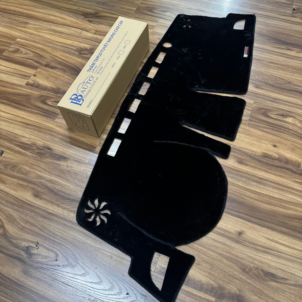 TOYOTA ALTIS - Thảm taplo Tuyết Nhung Toyota Altis đời 2014-2021; đời 2022-2026, thảm đẹp, vừa in ta