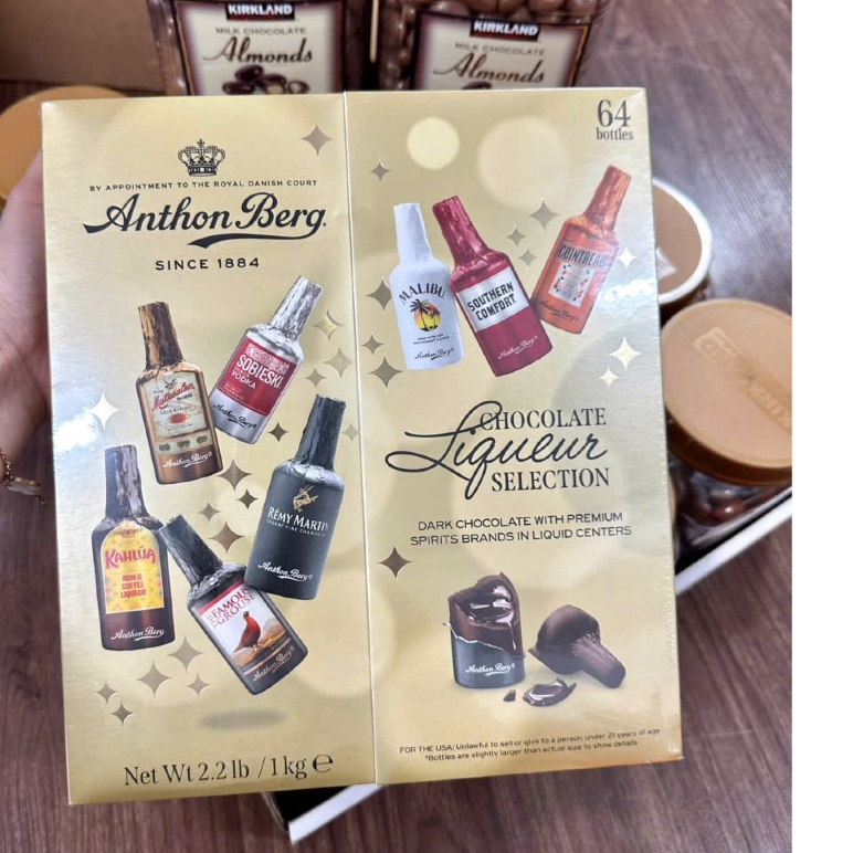 Socola có nhân rượu Anthon Berg Dark hộp 64 chai và VSC 48 Liquor filled chocolate Mỹ