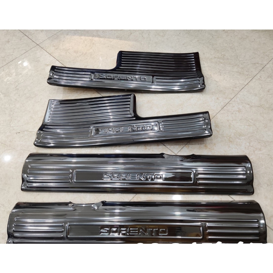 ốp bậc cửa sorento, nẹp bước chân sorento 2020 2021 2022 2023( ốp bậc trong)