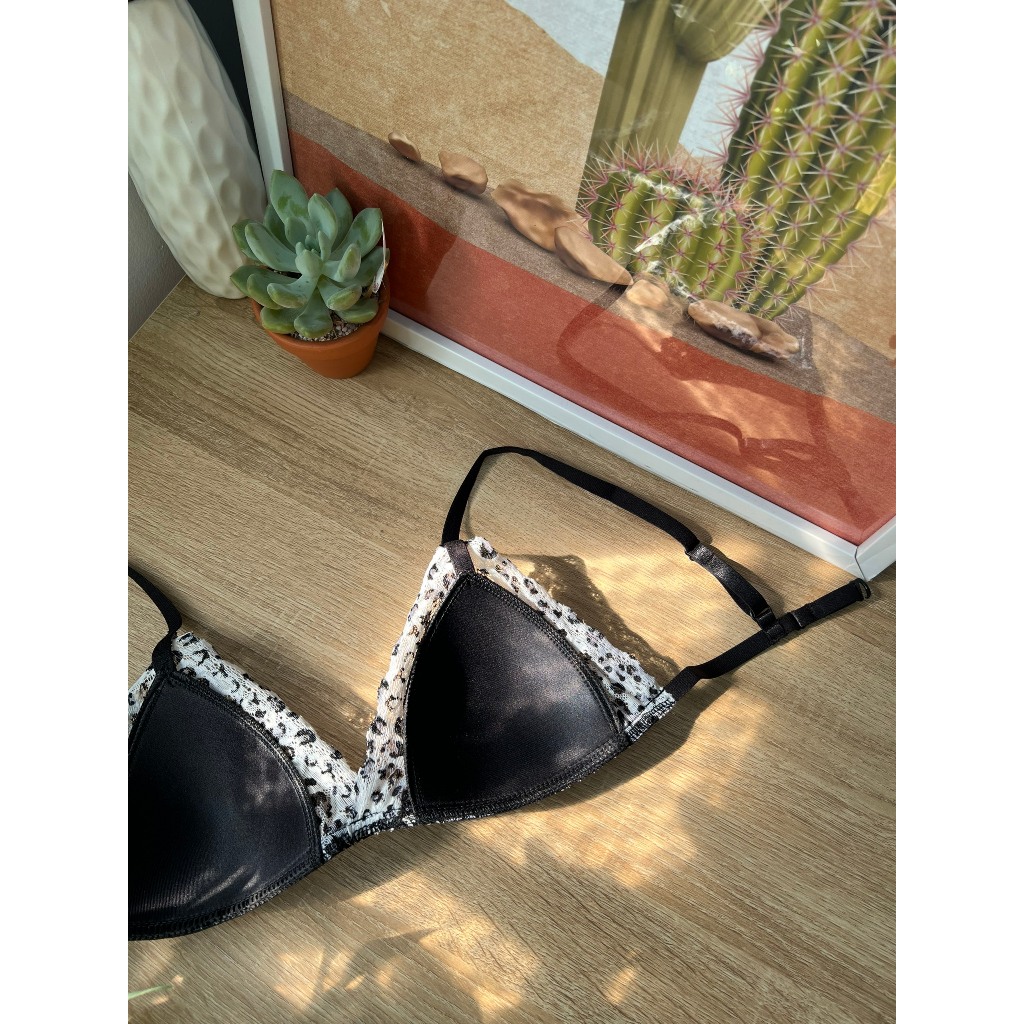 [CHE TÊN] Bộ đồ lót ren đùi màu đen Bralette có mút mỏng cao cấp, mang vào cực thoải mái BRAHY 109 | BigBuy360 - bigbuy360.vn