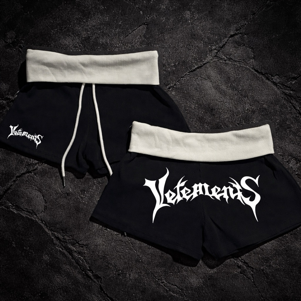 Quần Short Lật Eo Y2K In Chữ Street Style