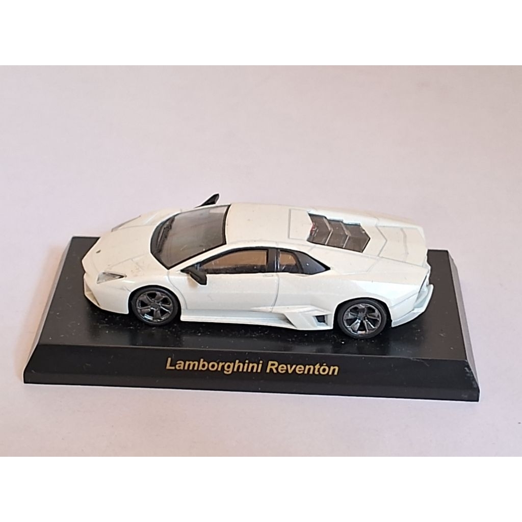 [THIẾU CARD] KYOSHO 1/64 - LAMBORGHINI REVENTON MÀU TRẮNG