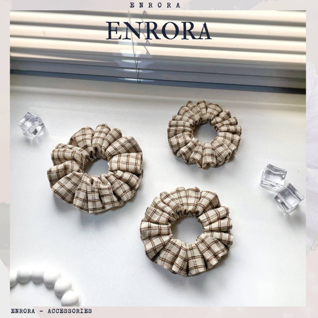 Scrunchies ENRORA Cột Tóc Vải Caro Vintage [Handmade]