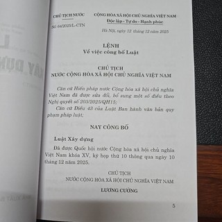 Sách - Luật xây dựng (NXB Chính trị quốc gia Sự thật)