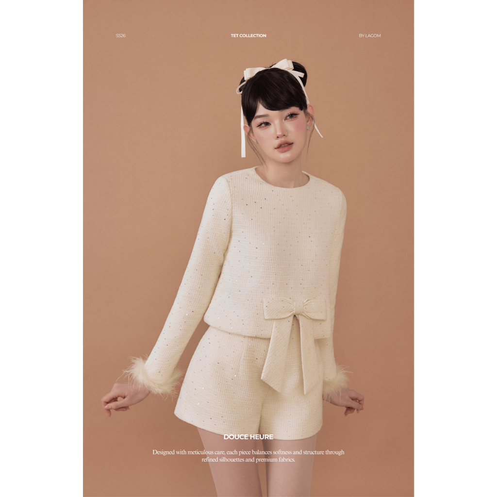 [NEW ARRIVAL] Set Áo Tay Dài Kết Lông Vũ Đính Nơ Phối Quần Short LAGOM Thanh Lịch | ONDINE