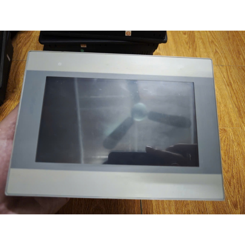 HMI 7Inch Weinview MT8071IE có cổng Lan, hỗ trợ kết nối với S7 1200 ( Hàng cũ 99%)