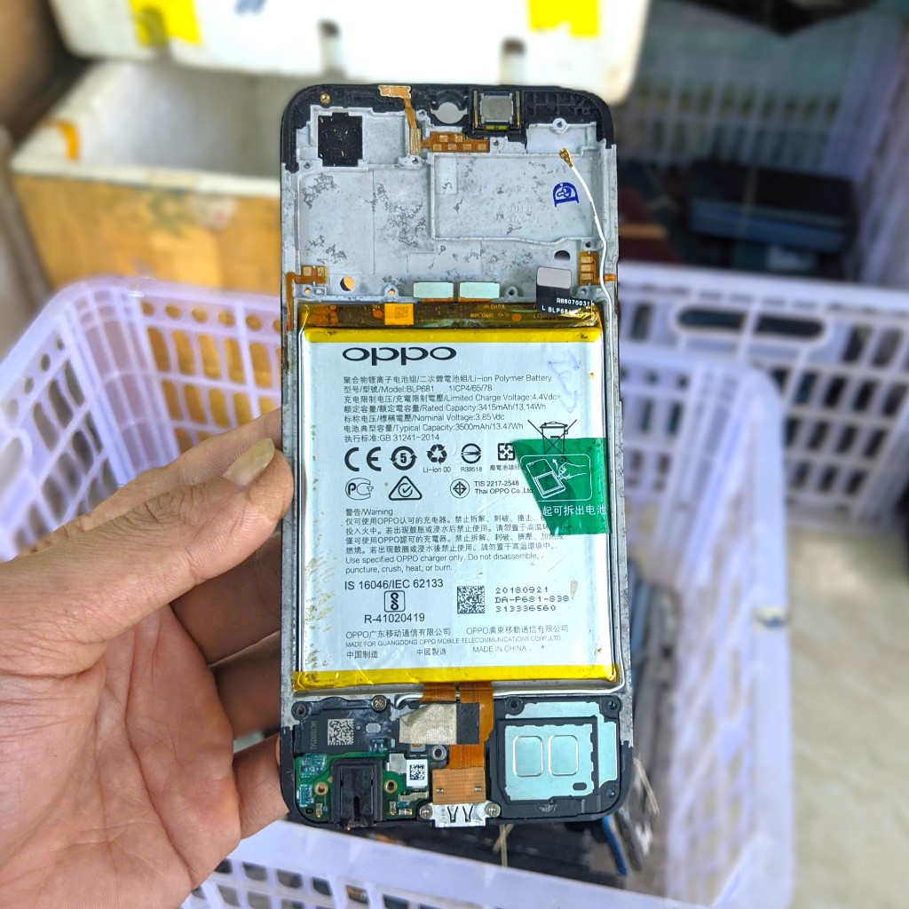 Xác Oppo F9 (CPH1825) Hư Màn Không Main,Không Vỏ Lấy Linh Kiện(Pin BLP681) - Khung sườn / Pin / Cụm 