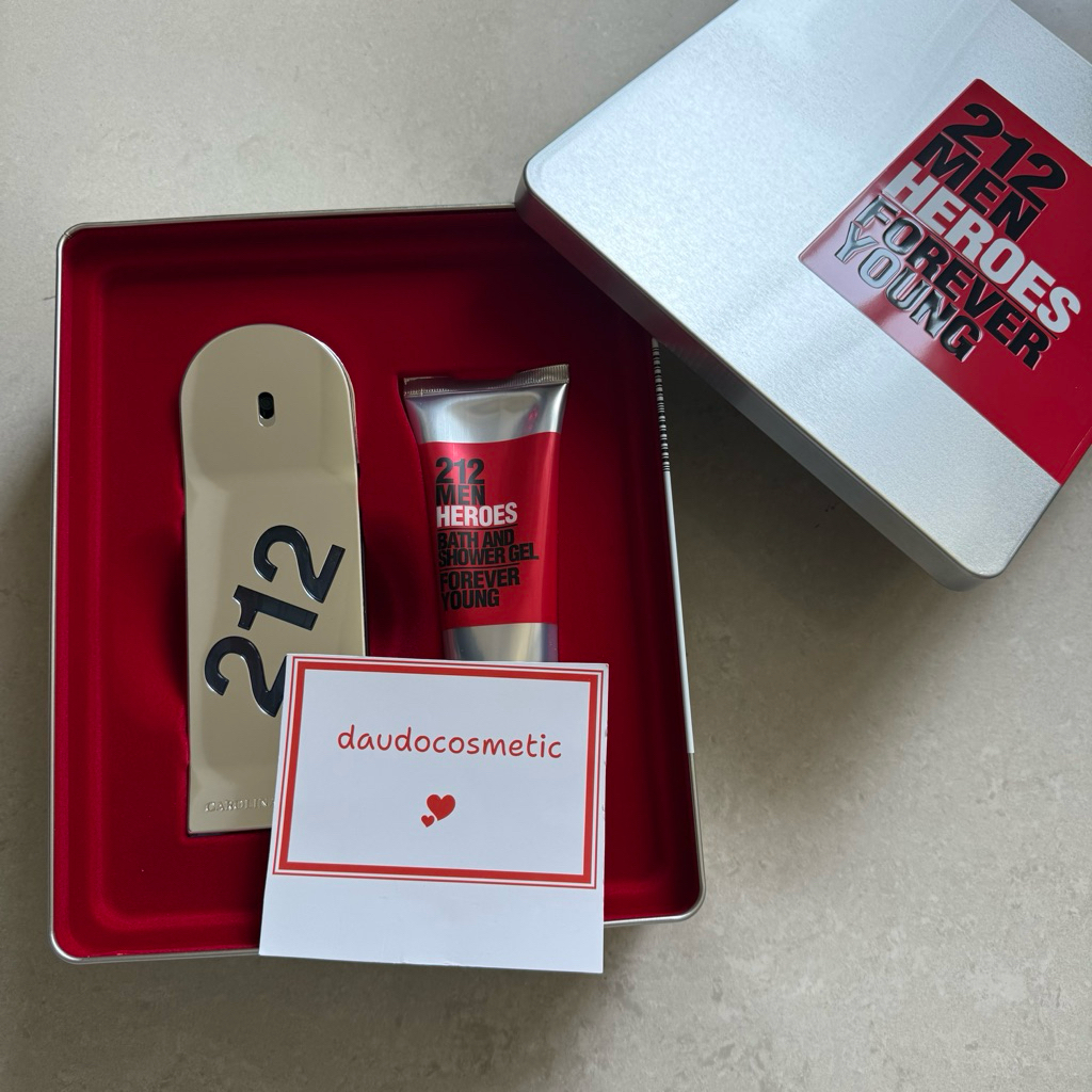 [ set fullsize. ] Nước hoa Carolona Herrera 212 Heroes Men EDT 90ml + shower gel 100ml