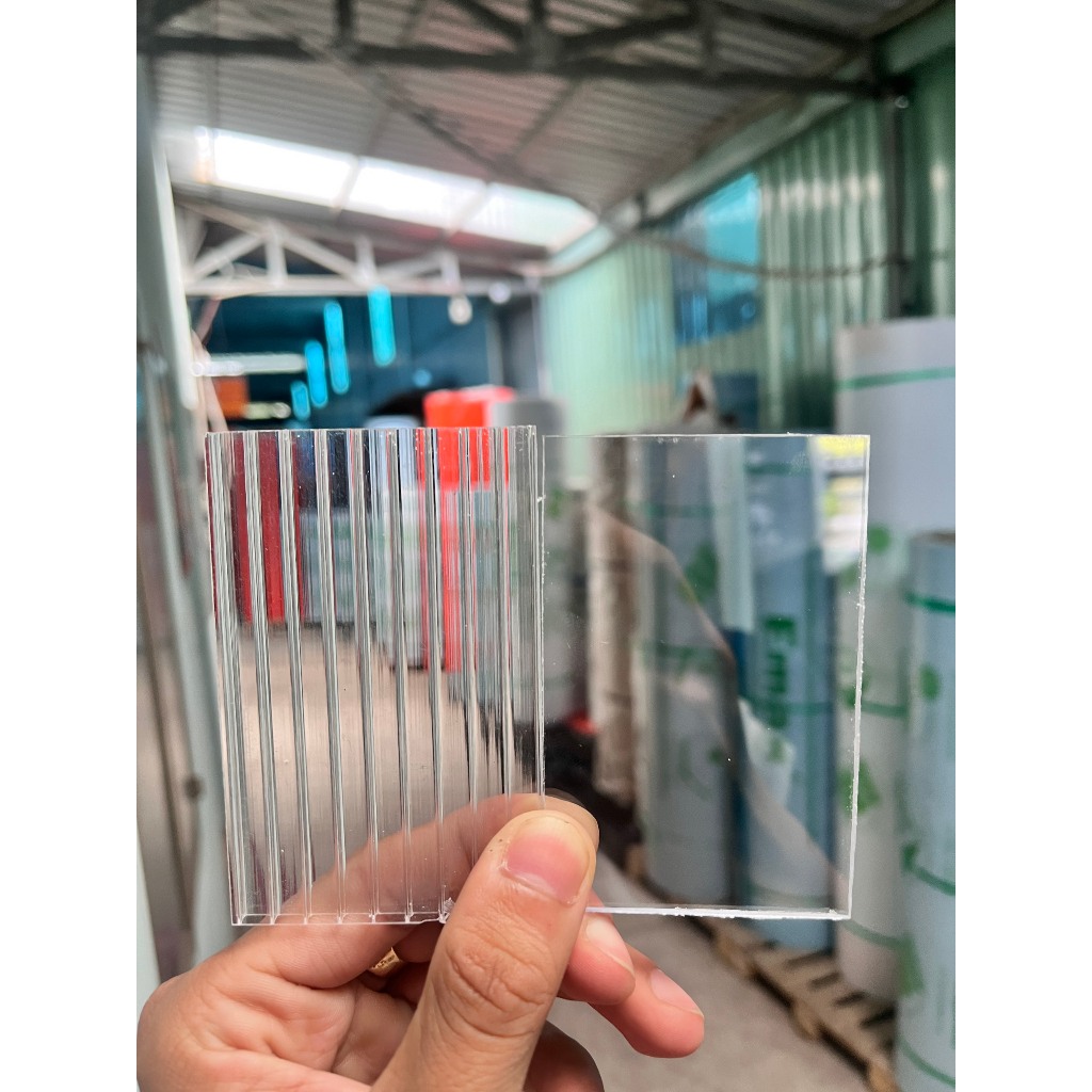 Tấm poly đặc Emax 1,6ly, tấm dài 0,4m-1m