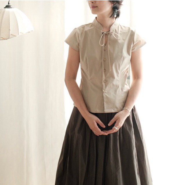 𝐌𝐮𝐬𝐞 𝐟𝐢𝐭 𝐭𝐨𝐩 - Áo cotton ngắn tay form vừa người may thiết kế | calm.vn