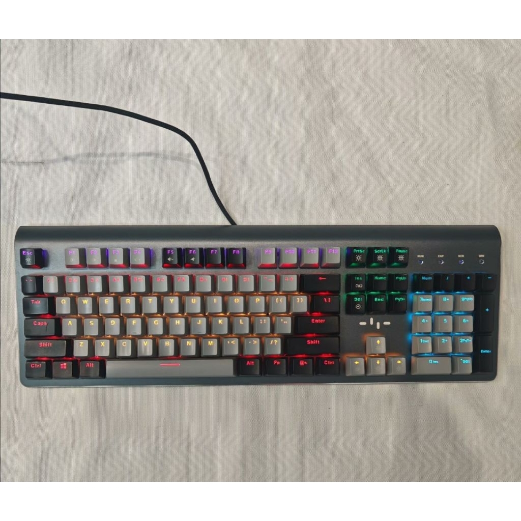 Bàn phím cơ có dây Gaming Newmen GM391 Hàng 2nd (Quang cơ , Led Rainbow , Hợp kim nhôm, chống nước, 