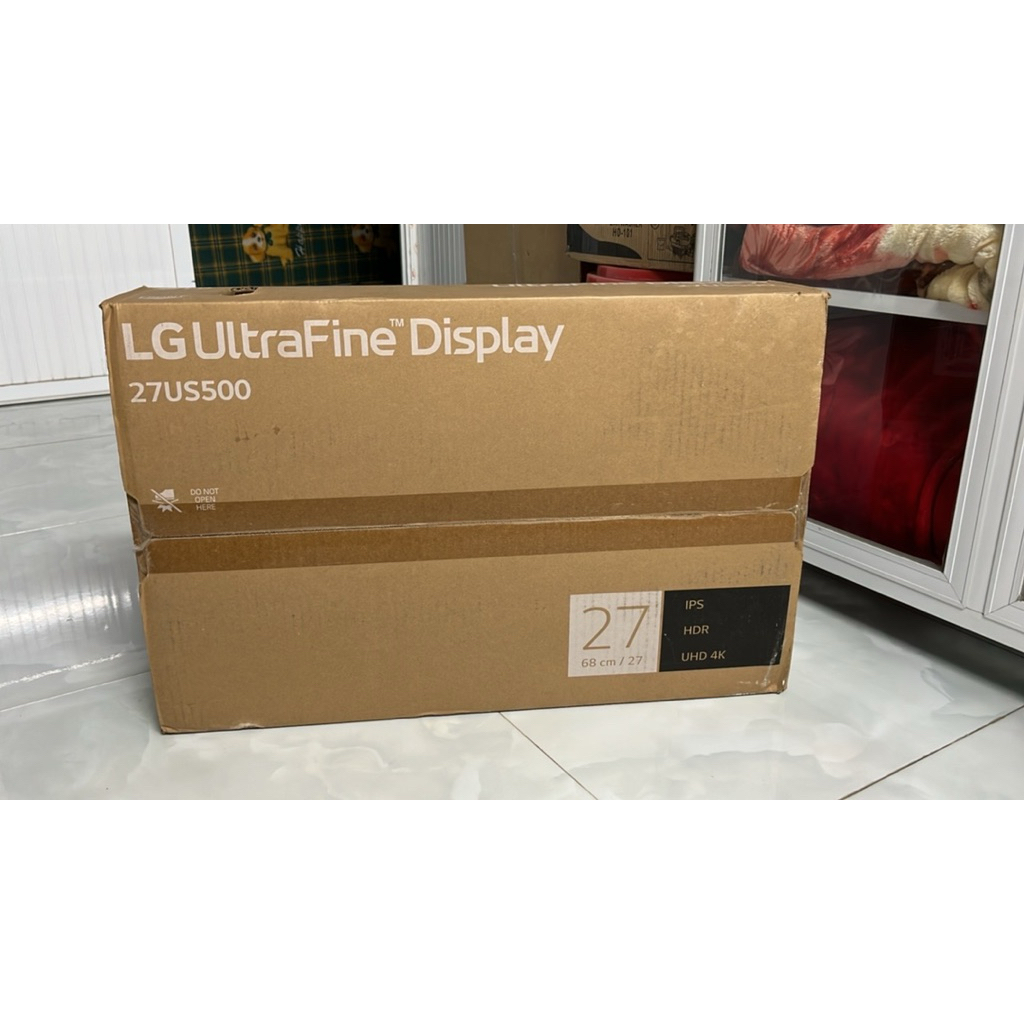 Màn hình LCD LG 27US500-W 27 inch,fullbox như mới,độ phân giải 4K