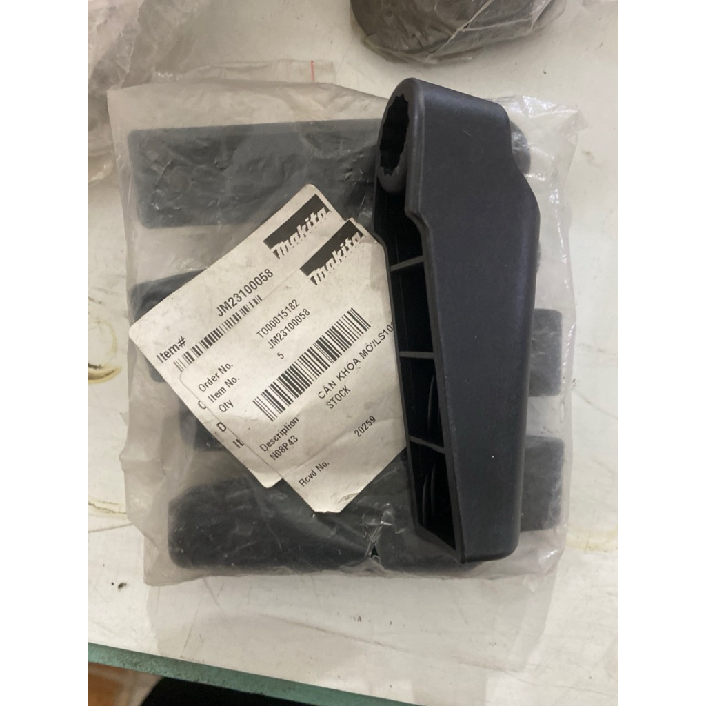 Cần mở khoá máy cắt nhôm LS1018L