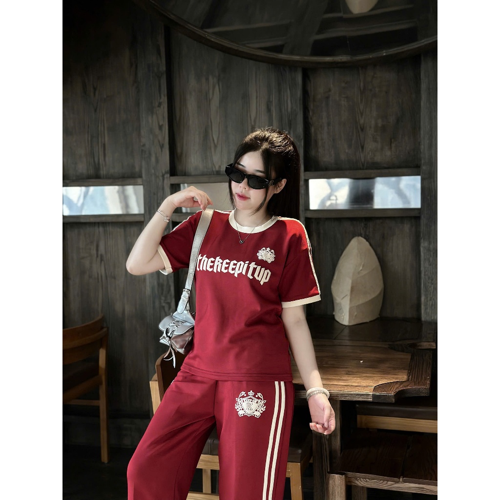 { Deal Mở Bán } Bộ Cộc Tay in Chữ Nổi Phối Sọc Phong Cách Trẻ Trung full size 45-63kg | BigBuy360 - bigbuy360.vn