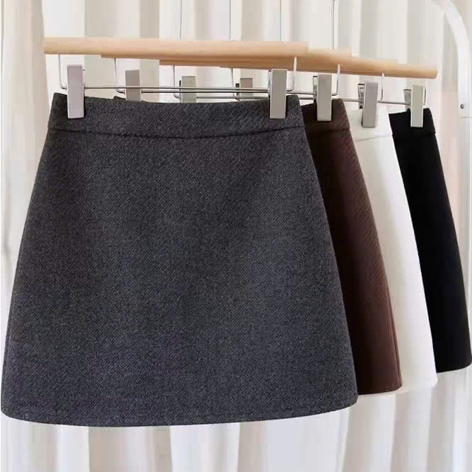 Chân Váy Ngắn Dạ Ép Bassic Dáng A Có Quần Bảo Hộ V245 | BigBuy360 - bigbuy360.vn