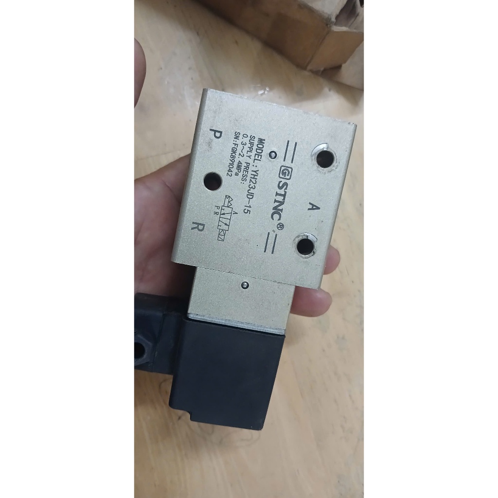 Van điện từ khí nén Solenoid Valve