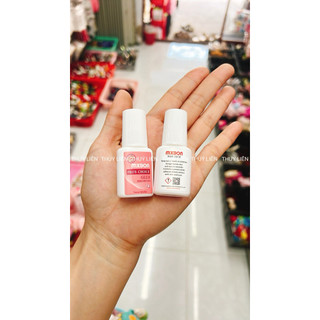 Keo dán móng Hồng có cọ dễ dùng
