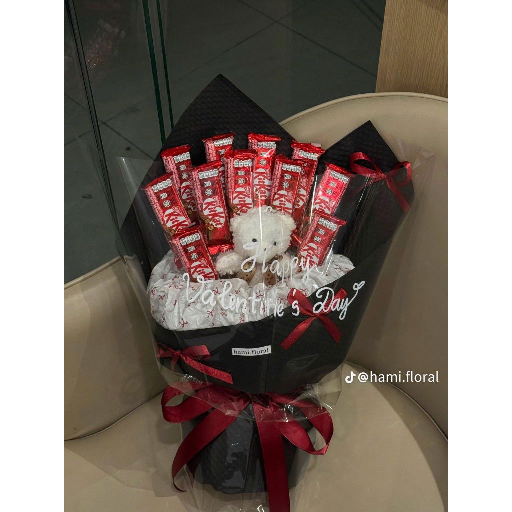 Hoa KitKat valentine ngày lễ tình nhân sáng tạo quà tặng+