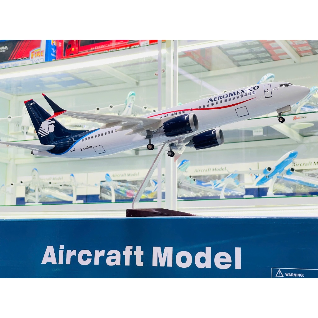 Mô hình máy bay AEROMEXICO Airlines Boeing B737 MAX 47cm 1:130 có đèn led tự động theo tiếng vỗ tay 