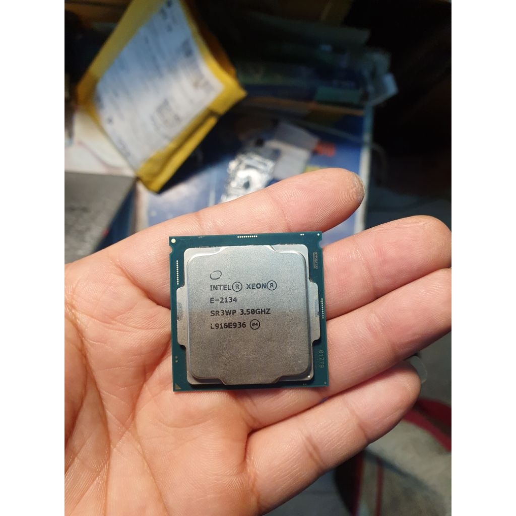 ombo chơi mượt game pubg pc,gtav,valorant... intel -xeon E2124,xeon E 2224,xeon E 2134 giá rẻ