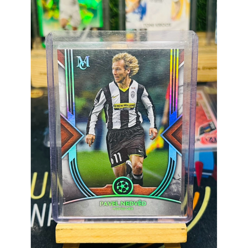 Thẻ bóng đá Pavel Neved Juventus Topps Museum 2022/23