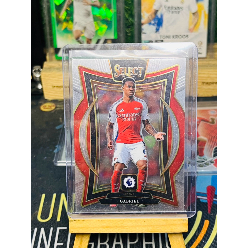 Thẻ bóng đá Gabriel Arsenal Terrace Panini Select EPL 2024/25