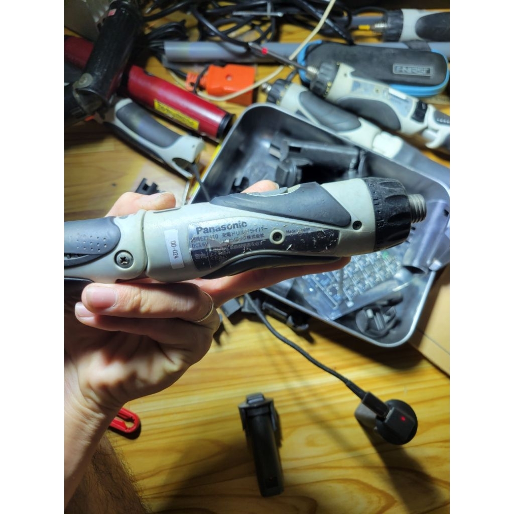 MÁY VÀ PIN VÍT GẬP PANASONIC EZ7410 / EZ7411
