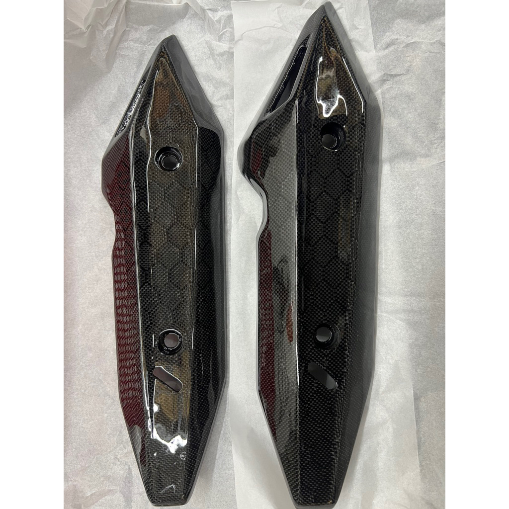 Ốp Pô Vario V2 Gắn Xe Vision 2016-2025, Vario-Click 2018 - 2025 Ốp carbon fiber