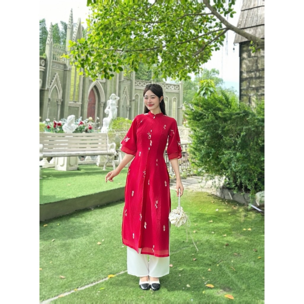 Set Áo Dài Cách Tân Siin House AD132 Vải Tơ Thêu Hoa Đính Ngọc Kèm Quần Lụa Mặc Tết