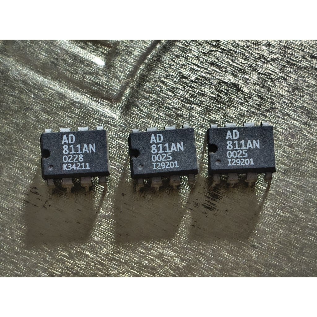 Opamp AD811 AD811AN