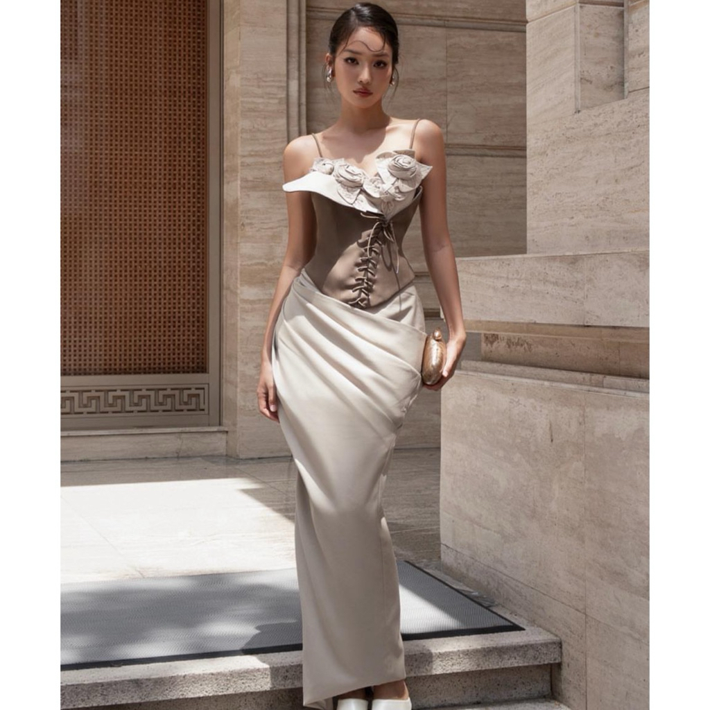 2hand Pass Thanh lý chân váy dài cover Keira Tong nâu nhạt xẻ tà sexy phong cách siêu xinh đẹp quyến