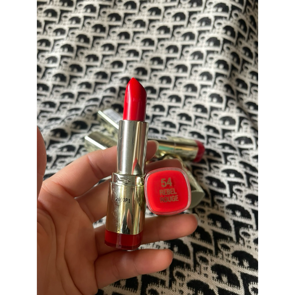 Son Milani hàng Mỹ