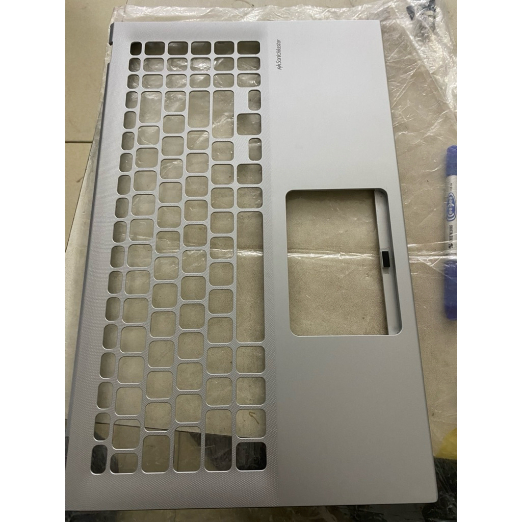 Thay vỏ mặt  (C) laptop Asus X512