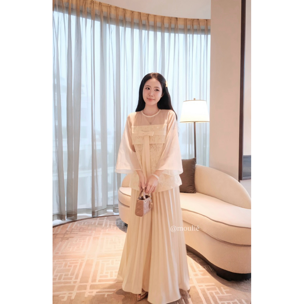 MOULIÉ | Quần dập ly ống rộng cạp chun bản to