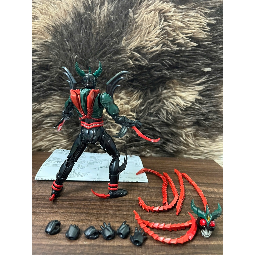 SHF Kamen Rider Exceed Gills Trong Kamen Rider Agito Hàng Bandai Giá Thanh Lý