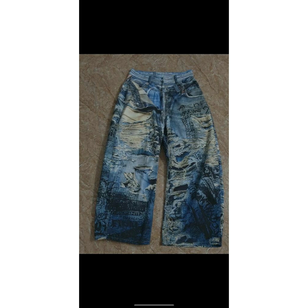 ACNE STUDIO GRAFFITI And ouffit 2025 ( pass )