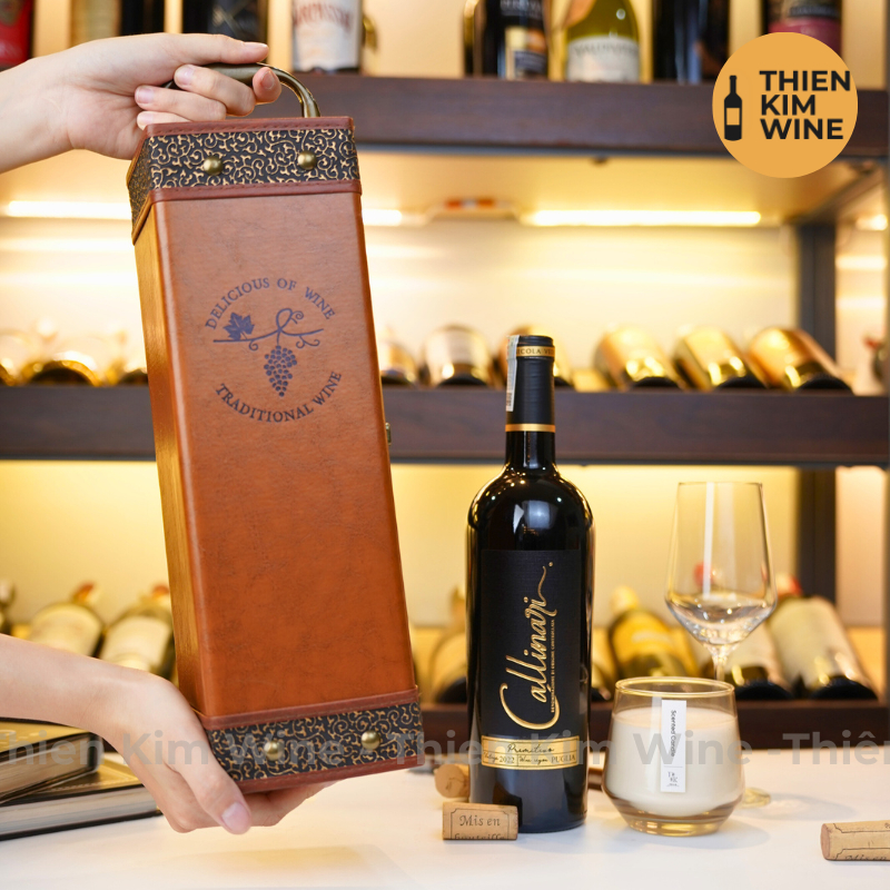 [Chính hãng] - Hộp Quà Tặng VIP Set 1 Chai Rượu Vang - Hộp Da Nâu Đẳng Cấp Kèm Phụ Kiện