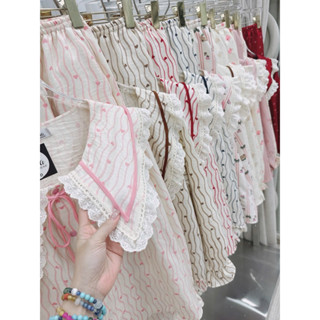 DD Cổ Nhọn Tiểu Thư Bảng Màu Mới Xinh